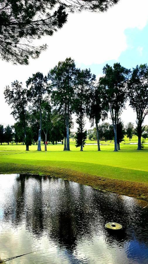 Apartamento Con Vistas Al Campo De Golf Y Piscina Leilighet Fuengirola Eksteriør bilde